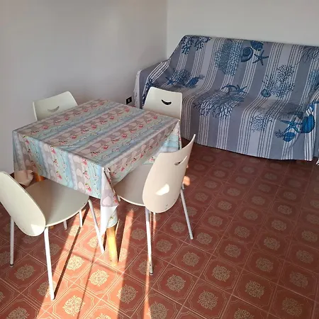 Sea & Front House Marina Di Apartamento Ardea