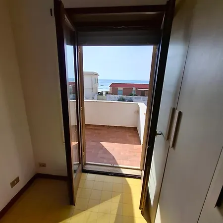 Sea & Front House Marina Di Apartamento *